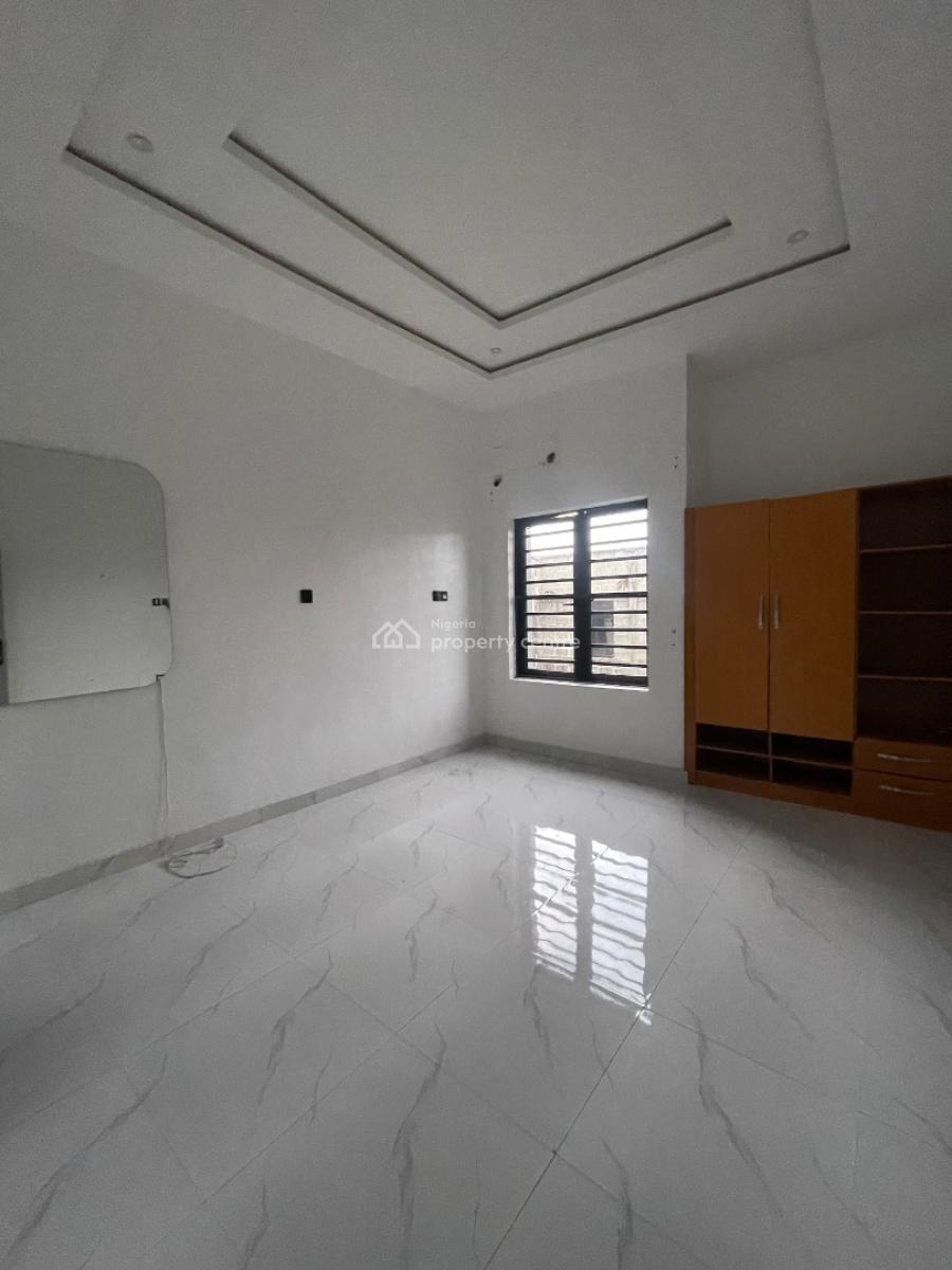 Standard 2 Bedroom Apartment in an Estate,personal Tank,2 Balconies,, Located Inside an Estate,good Road,secure Estate, Sangotedo, Ajah, Lagos, Flat / Apartment for Rent