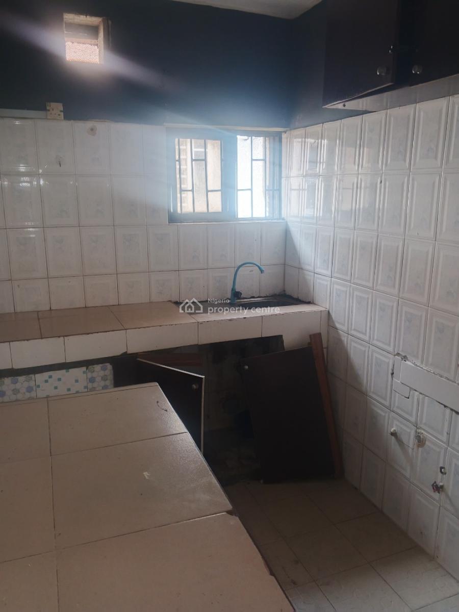 3 Bedrooms 1st Floor Flat in a Block of 4 Flats, Cluster One, Ikota Villa Estate, Ajah, Lagos, Flat / Apartment for Rent