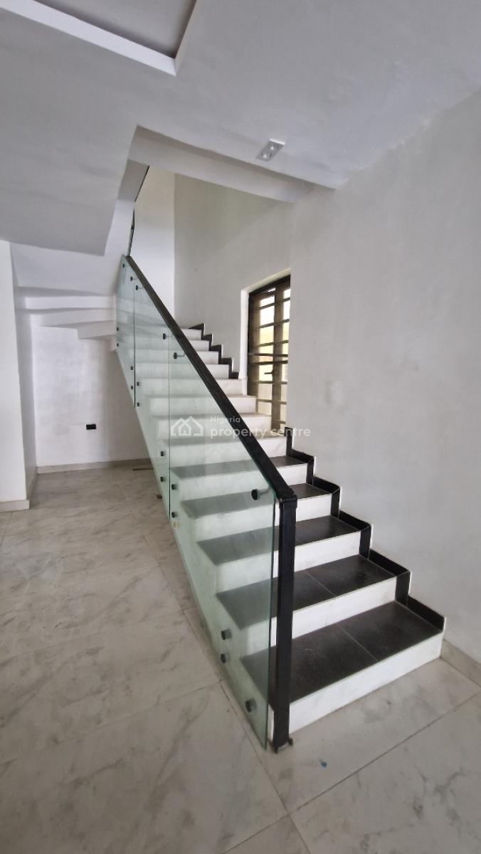 5-bedroom Fully Detached Duplex with Bq, Ologolo Lagos, Lekki, Lagos, Detached Duplex for Sale