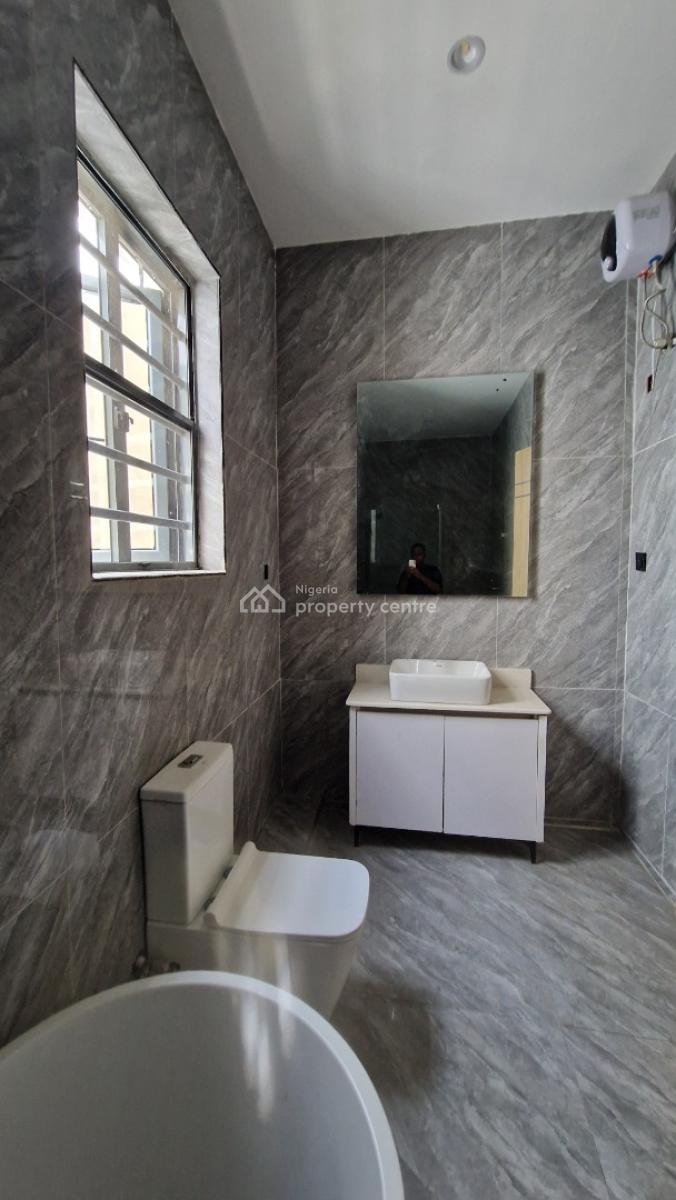 5-bedroom Fully Detached Duplex with Bq, Ologolo Lagos, Lekki, Lagos, Detached Duplex for Sale