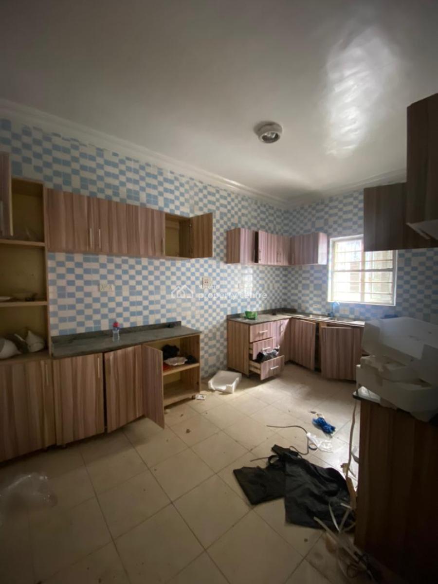 Executive 2bedrooms Luxury Apartment, Ado Road, Ajah, Lagos, Flat / Apartment for Rent