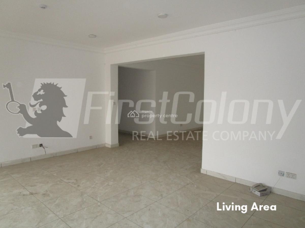 Well Maintained 3 Bedroom Apartment with Great Facilities, Victoria Island (vi), Lagos, Flat / Apartment for Sale