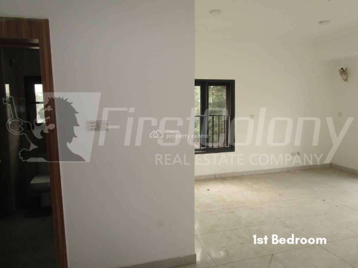 Well Maintained 3 Bedroom Apartment with Great Facilities, Victoria Island (vi), Lagos, Flat / Apartment for Sale