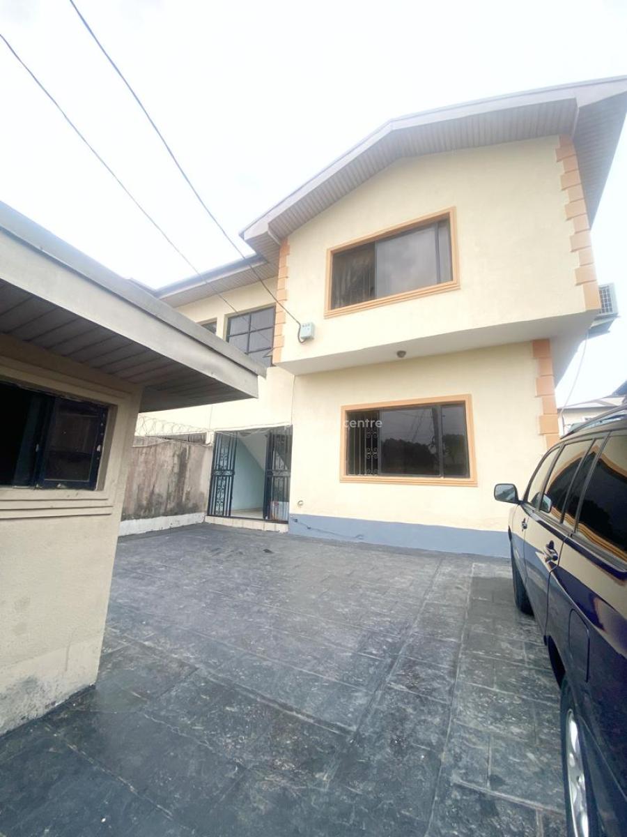 Luxury 3 Bedroom Apartment, Gra Phase 1, Magodo, Lagos, Flat / Apartment for Rent