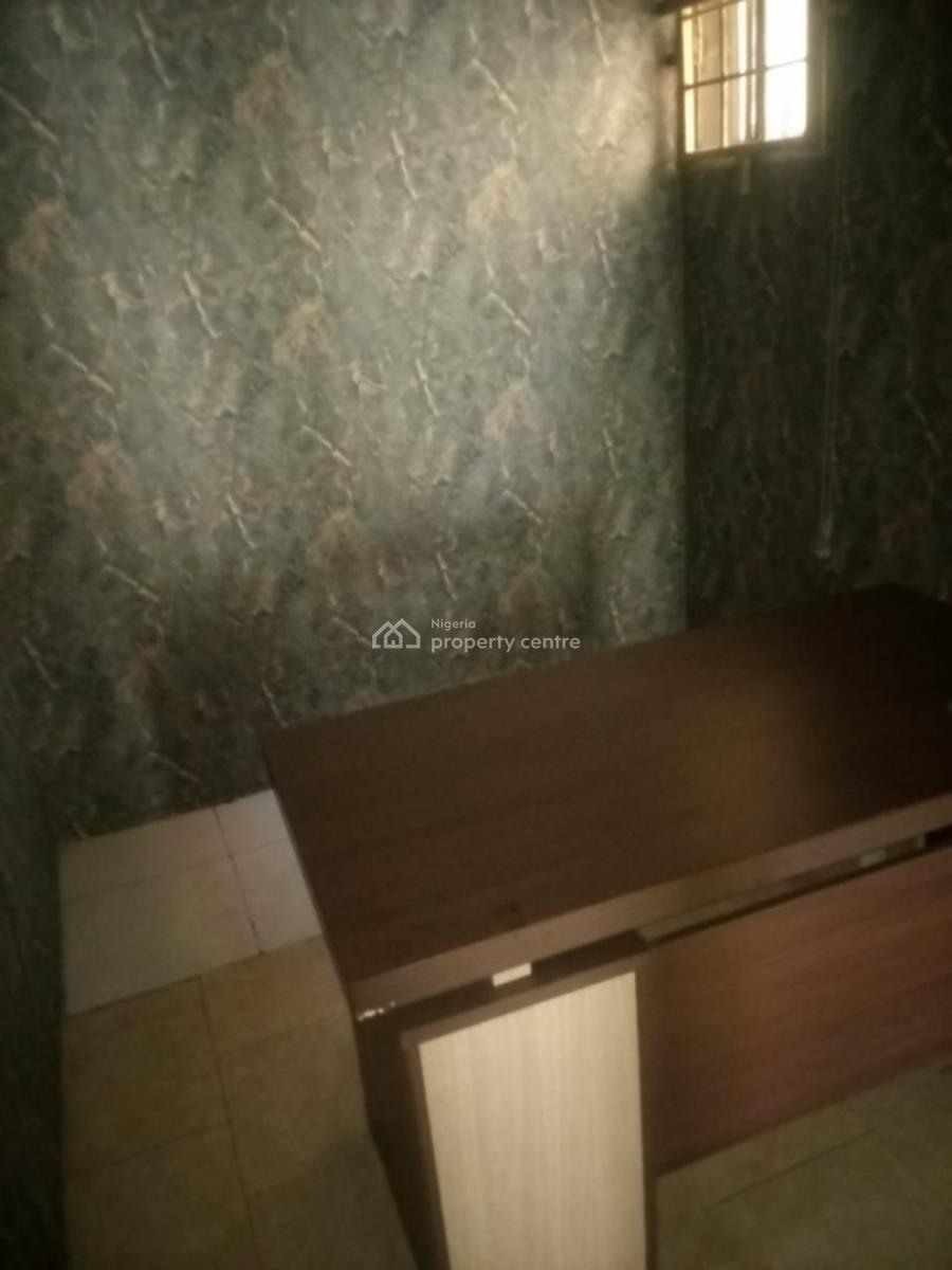 285sqm Office Space;  2 Wings First Floor, Lekki Phase 1, Lekki, Lagos, Office Space for Rent