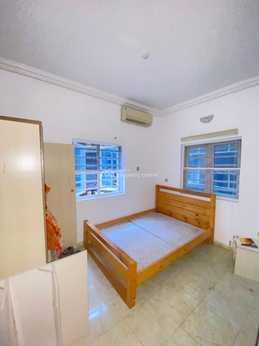 Spacious 2 Bedroom Apartment, Lekki Conservation Road, Lekki, Lagos, Flat / Apartment for Rent