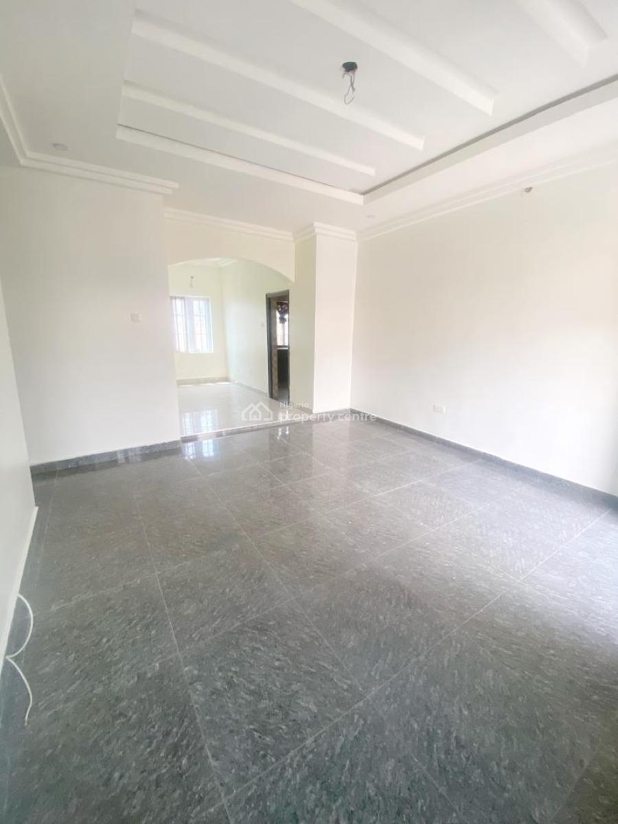 Luxury & Well Maintained 3 Bedroom Apartment in an Estate, Gbagada, Lagos, Flat / Apartment for Rent