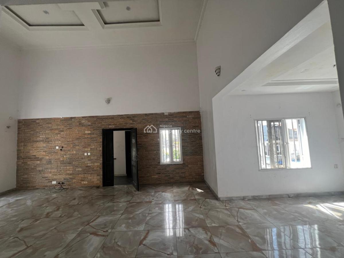 Well Maintained 4 Bedroom Terrace, Osapa, Lekki, Lagos, Terraced Duplex for Rent