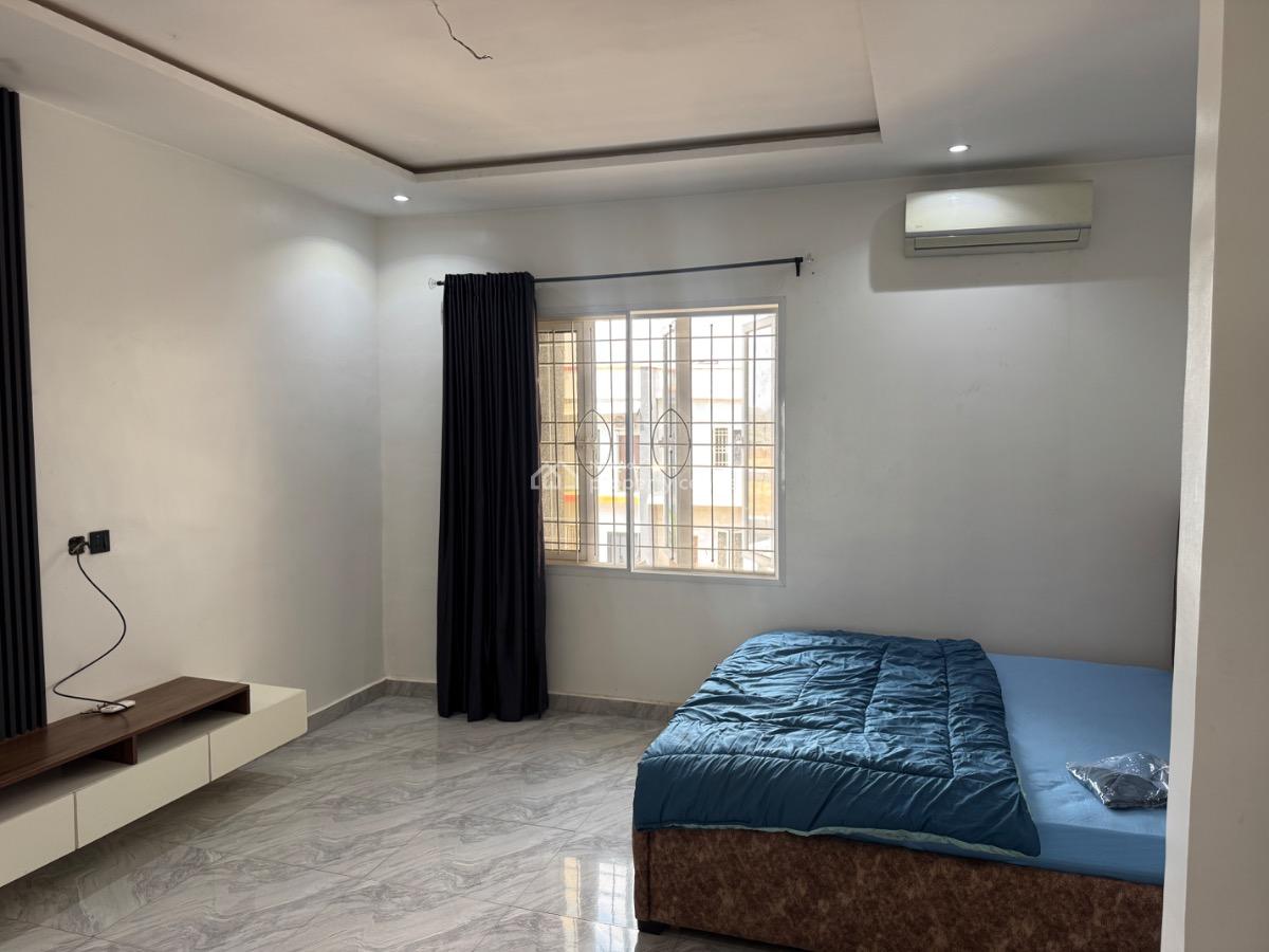 4bedroom Terrace in River Park Estate, Cluster 5 River Park Estate Lugbe, Lugbe District, Abuja, Terraced Duplex for Sale