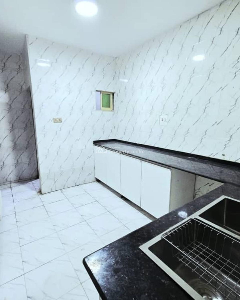Clean and Stunning 3bedroom Apartment, Ikate, Lekki, Lagos, Flat / Apartment for Sale
