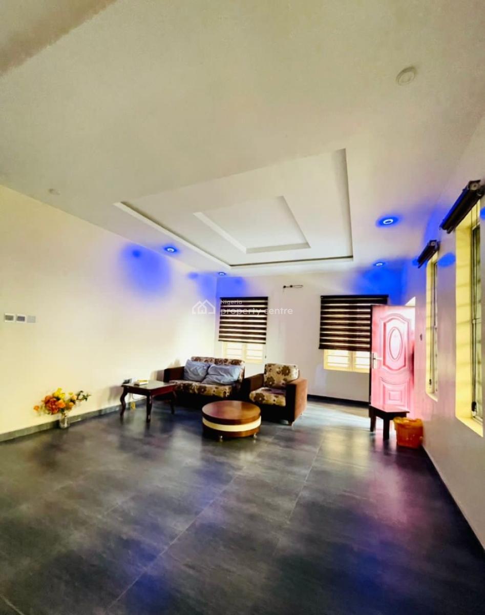 5bedroom Detached Duplex with Bq, Pearl Garden Estate Off Monastery Road Sangotedo, Sangotedo, Ajah, Lagos, Flat / Apartment for Sale