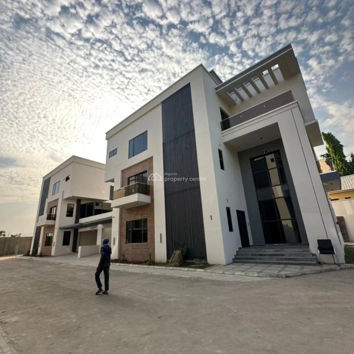 5 Bedrooms Fully Detached Duplex with Elevator and 2 Rooms Bq, Asokoro District, Abuja, House for Sale