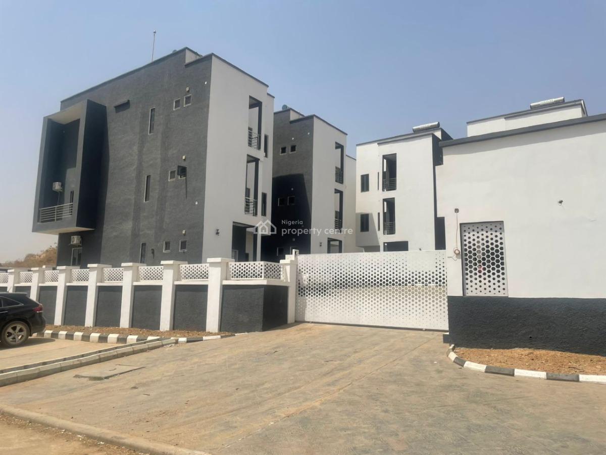 4 Bedroom Duplex with Bq, Keneth Minimah Crescent, Guzape District, Abuja, Terraced Duplex for Sale