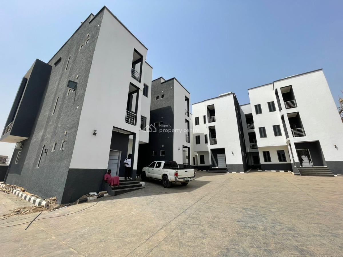 4 Bedroom Duplex with Bq, Keneth Minimah Crescent, Guzape District, Abuja, Terraced Duplex for Sale