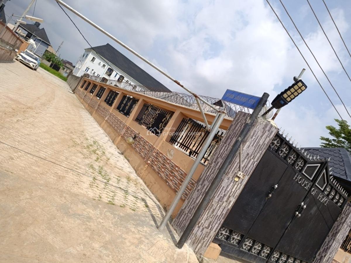 Very Big Spacious 5bedroom Bungalow, Isheri Oshun Close to Ikotun, Isheri Olofin, Alimosho, Lagos, Detached Bungalow for Sale