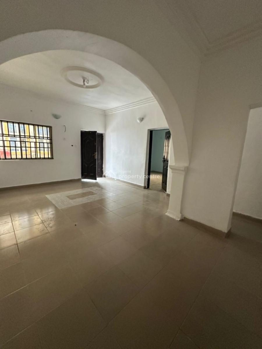 Spacious 2 Bedroom Apartment, After Abraham Adesanya, Ajah, Lagos, Flat / Apartment for Rent