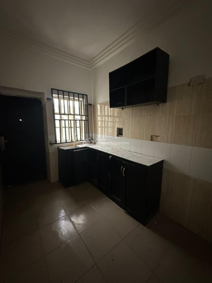 Spacious 2 Bedroom Apartment, After Abraham Adesanya, Ajah, Lagos, Flat / Apartment for Rent