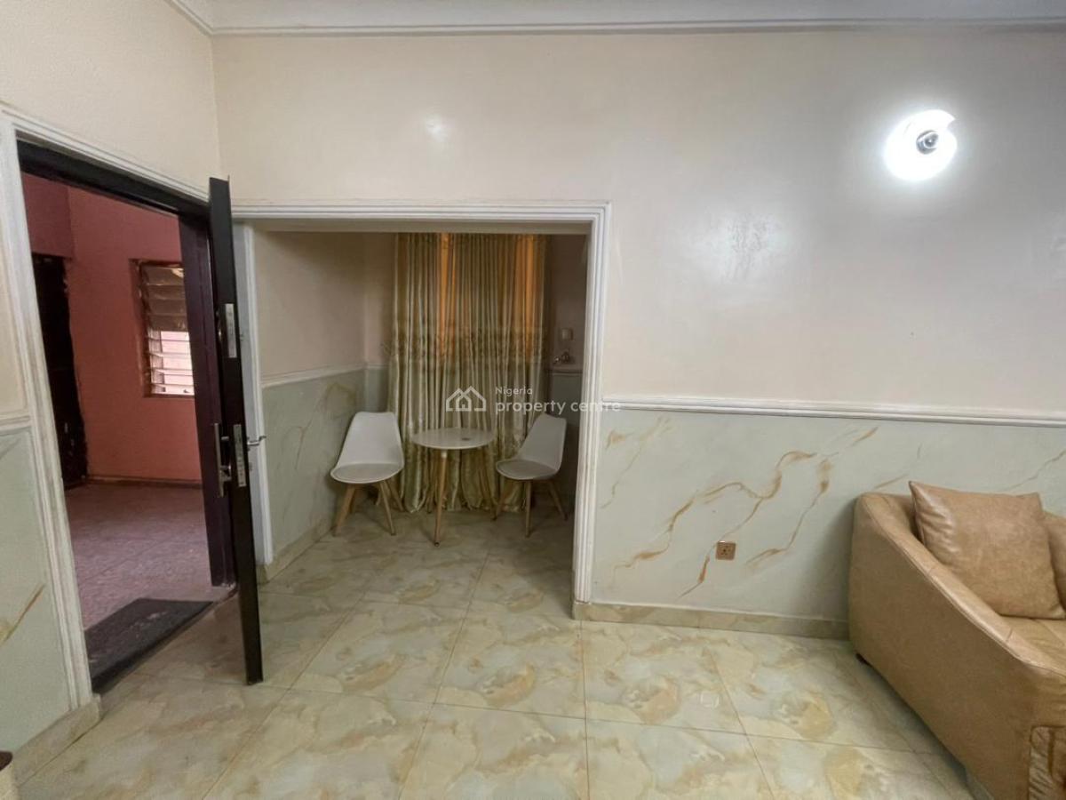 Nice 2 Bedroom Flat Ensuite with Guest  Toilet, Garki, Abuja, Flat / Apartment for Sale