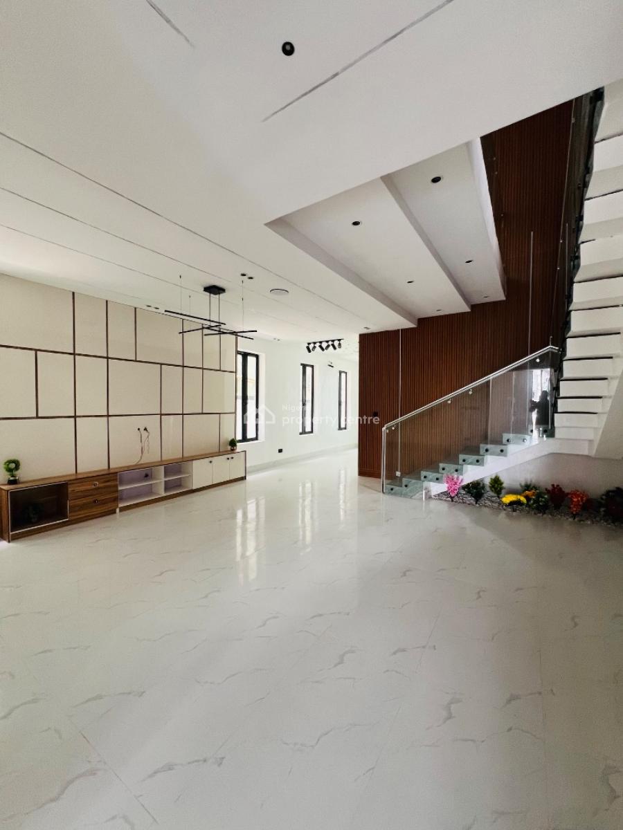 5 Bed&bq Fully Detached Duplex  280 Mllion, Ajah, Lagos, Detached Duplex for Sale