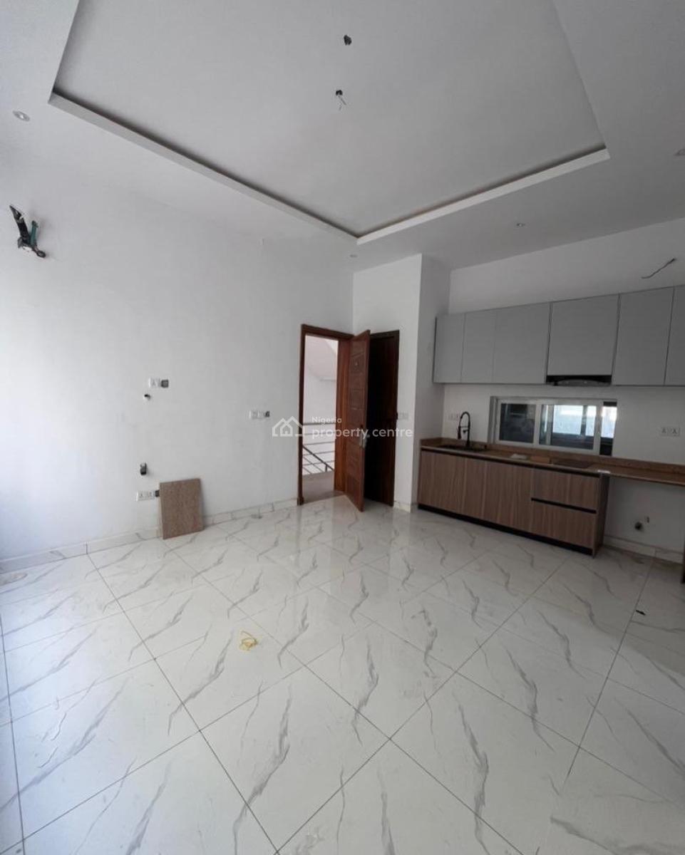 Lovely 2 Bedroom Apartment, Ikate, Ikate, Lekki, Lagos, Block of Flats for Sale