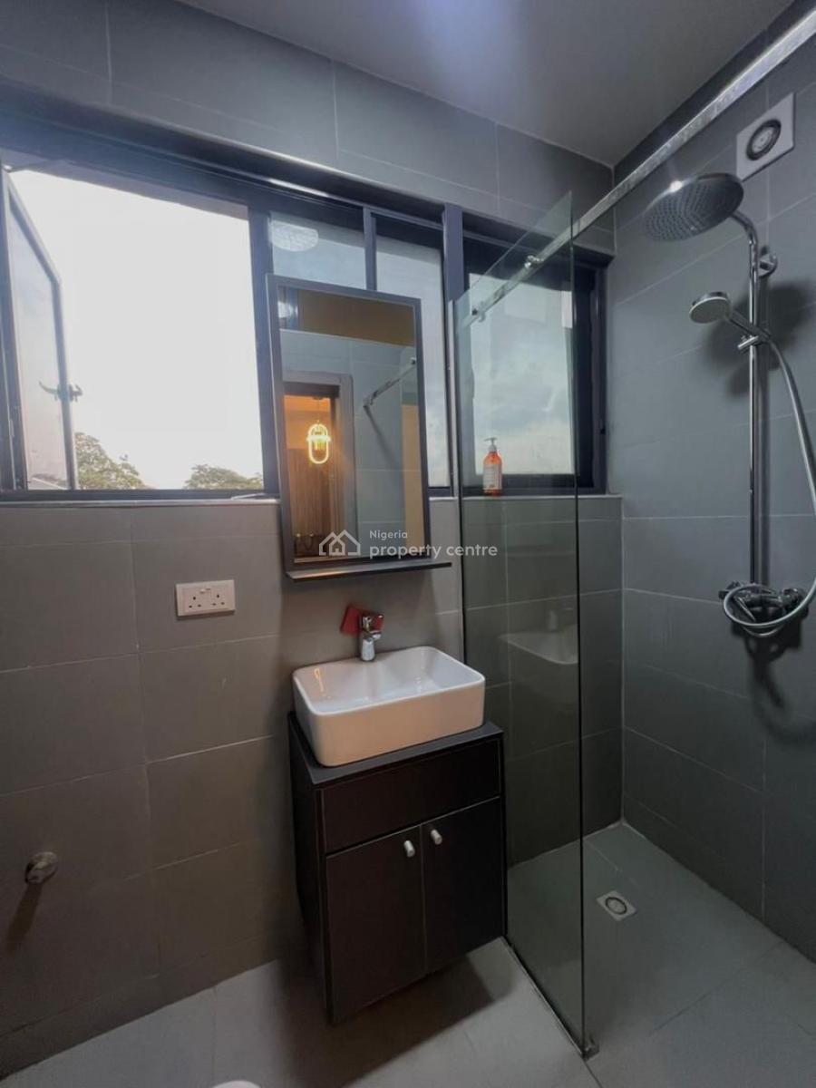 Newly Furnished 3 Bedroom Luxury Apartment 🥰 with 24hrs Light, Hand G, Lekki Phase 1, Lekki, Lagos, Flat / Apartment Short Let