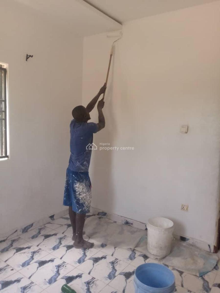 Cozy Miniflat to, New Road Gbetu, Awoyaya, Ibeju Lekki, Lagos, Mini Flat (room and Parlour) for Rent