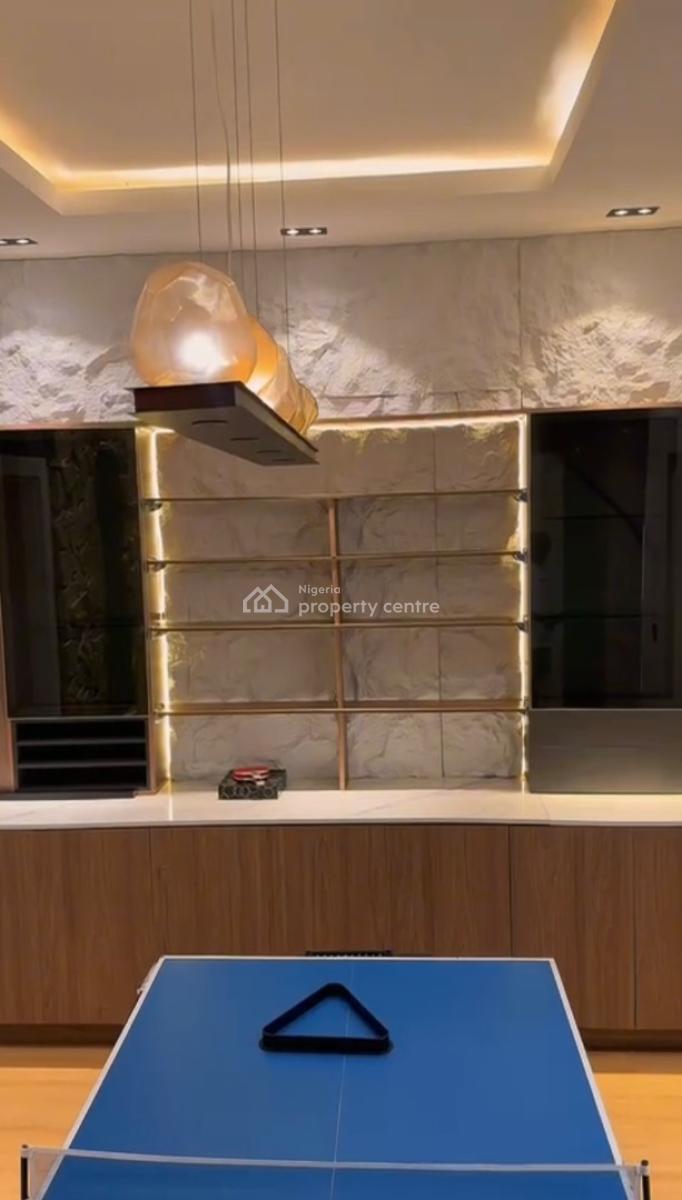 Well Furnished Serviced 3bed Waterfront with a Bq, Pool, Off Admiralty Way, Lekki Phase 1, Lekki, Lagos, Flat / Apartment for Rent