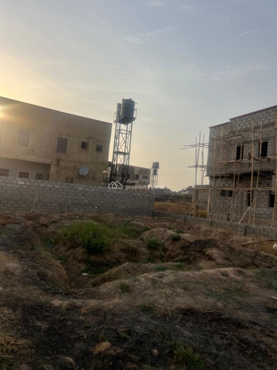 400sqm Estate Land in a Developed Area, Lugbe District, Abuja, Residential Land for Sale