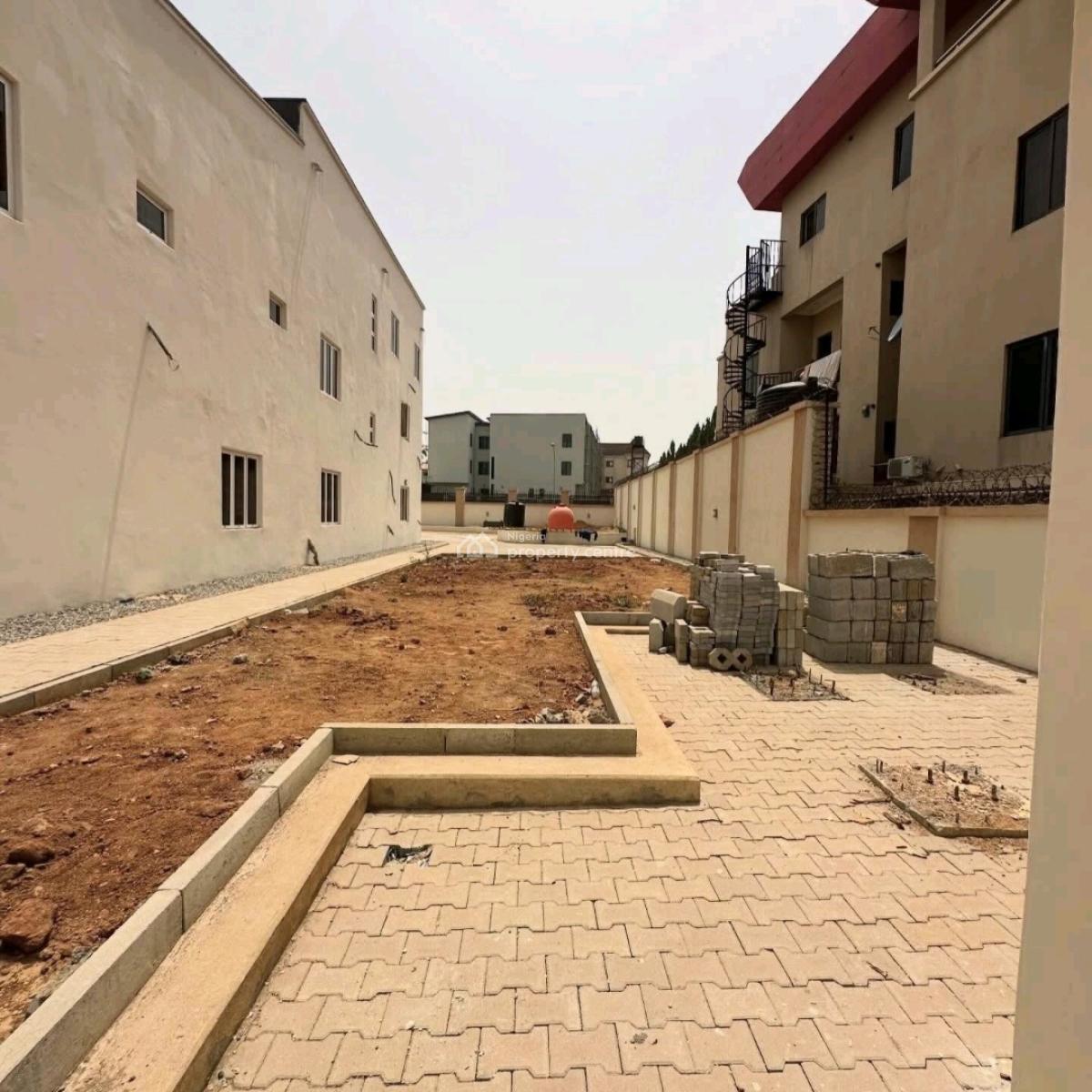 Spacious 6 Bedroom Fully Detached Duplex + 2 Rooms Boys Quarter Avail, Wuye, Abuja, House for Sale
