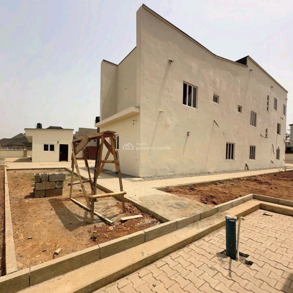 Spacious 6 Bedroom Fully Detached Duplex + 2 Rooms Boys Quarter Avail, Wuye, Abuja, House for Sale