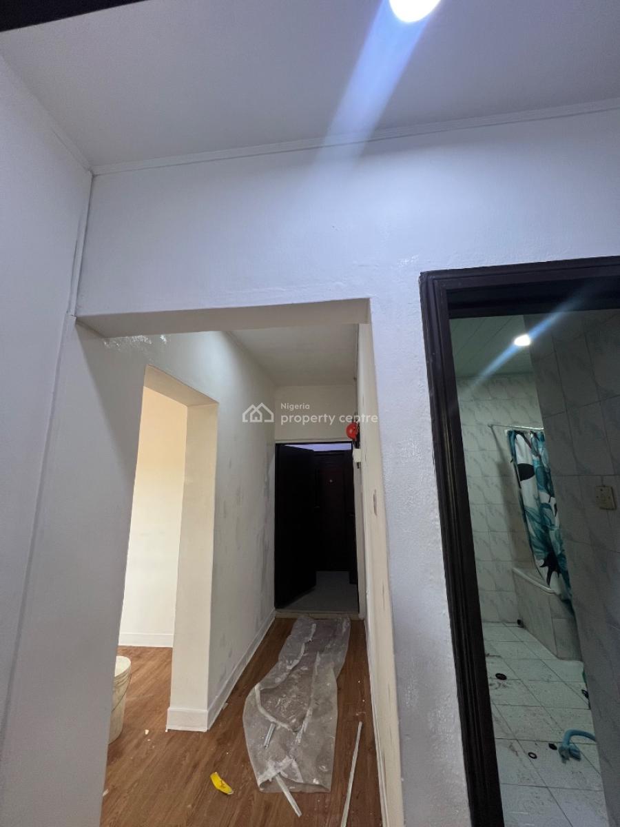 Cozy Room and Palour with Ample Private Space, Air Conditioner, Lekki Phase 1, Lekki, Lagos, Mini Flat (room and Parlour) for Rent