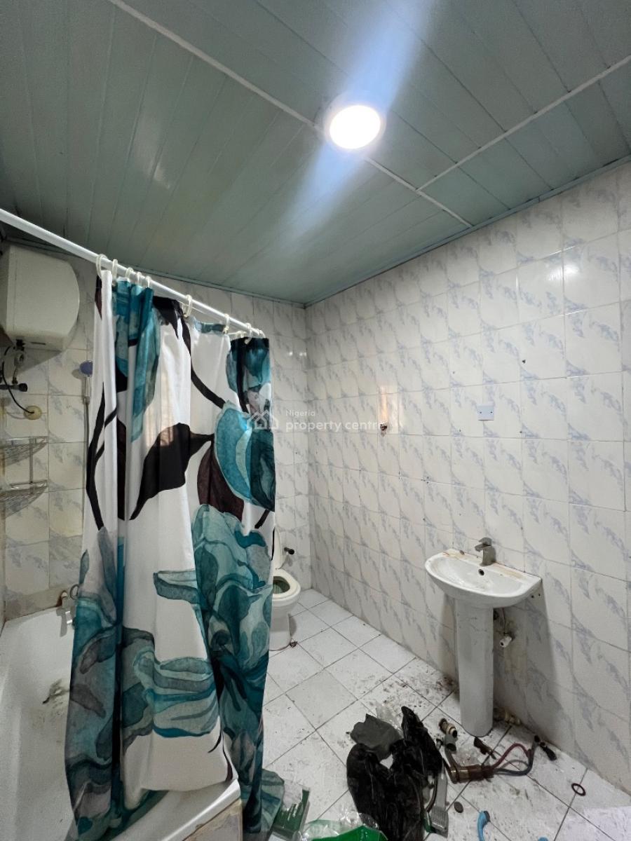 Cozy Room and Palour with Ample Private Space, Air Conditioner, Lekki Phase 1, Lekki, Lagos, Mini Flat (room and Parlour) for Rent