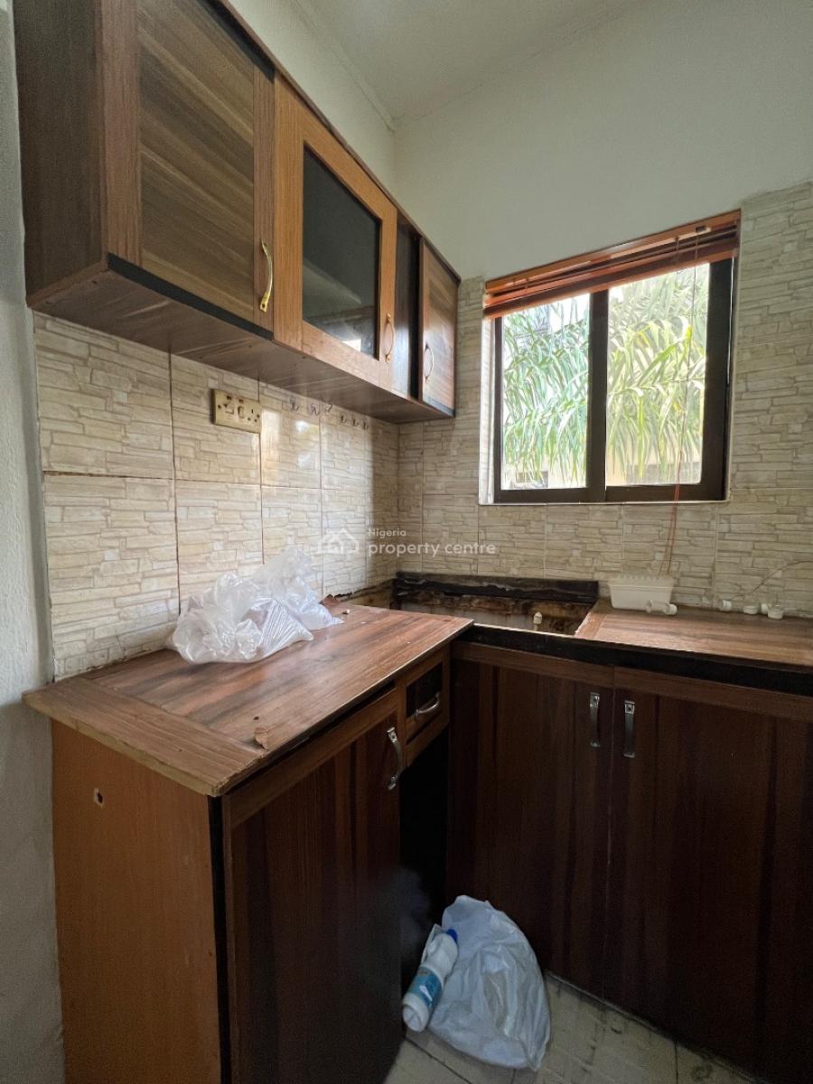 Cozy Room and Palour with Ample Private Space, Air Conditioner, Lekki Phase 1, Lekki, Lagos, Mini Flat (room and Parlour) for Rent