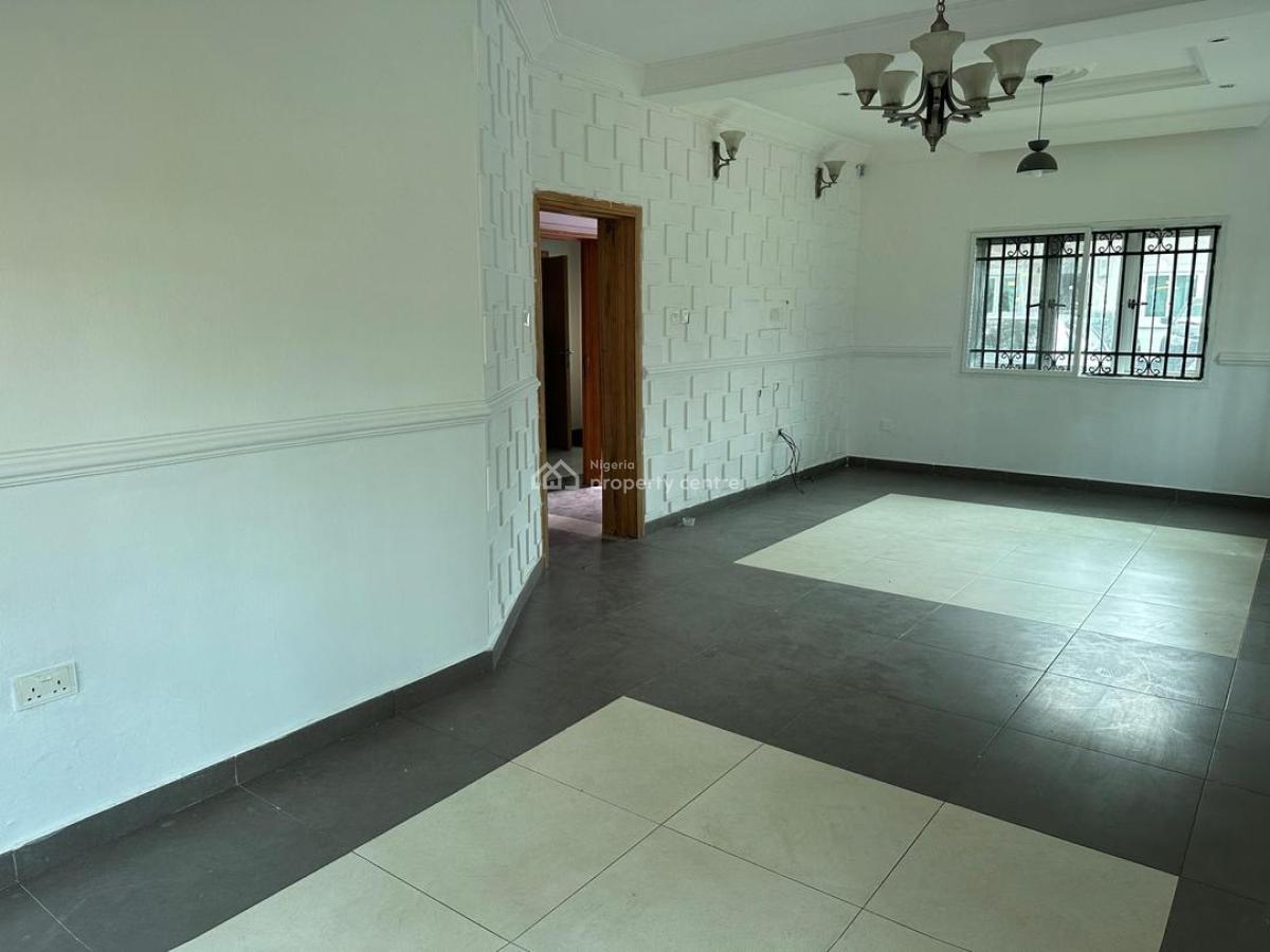4 Bedroom Terrace House with 1-room Boys Quarters, Platinum Way, Osapa, Lekki, Lagos, Terraced Duplex for Rent