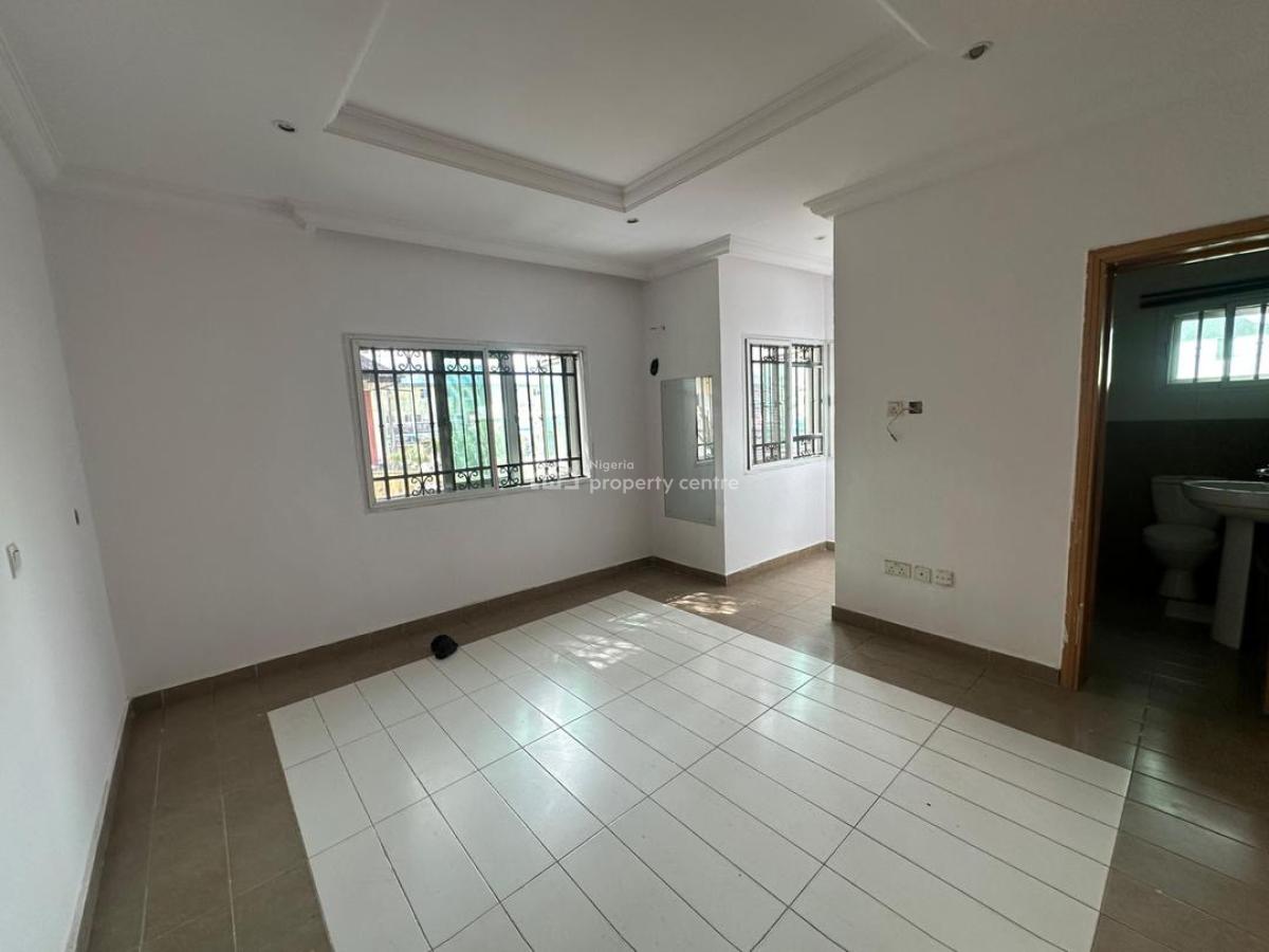 4 Bedroom Terrace House with 1-room Boys Quarters, Platinum Way, Osapa, Lekki, Lagos, Terraced Duplex for Rent