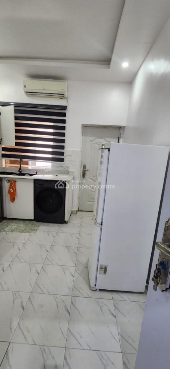 Luxury Two Bedroom (without Bq) with Excellent Facility, Igbo Efon, Spg, Igbo Efon, Lekki, Lagos, Flat / Apartment for Rent