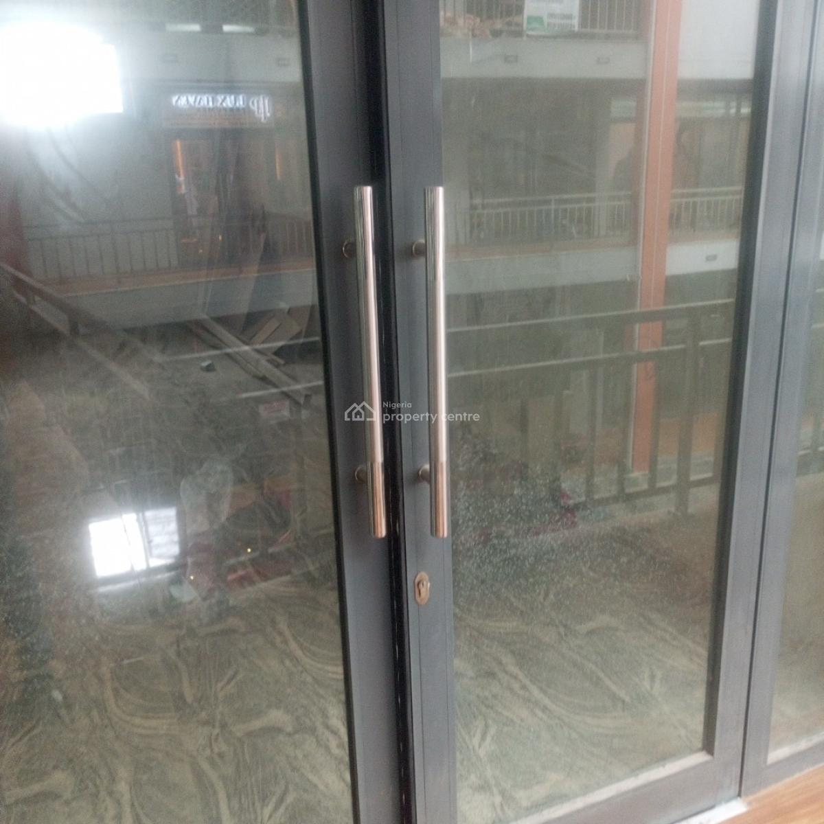 Sharp and Serene Shop Upstairs Facing The Major Orchid Road (27sqm), Orchid Road, Lekki, Lagos, Shop for Rent