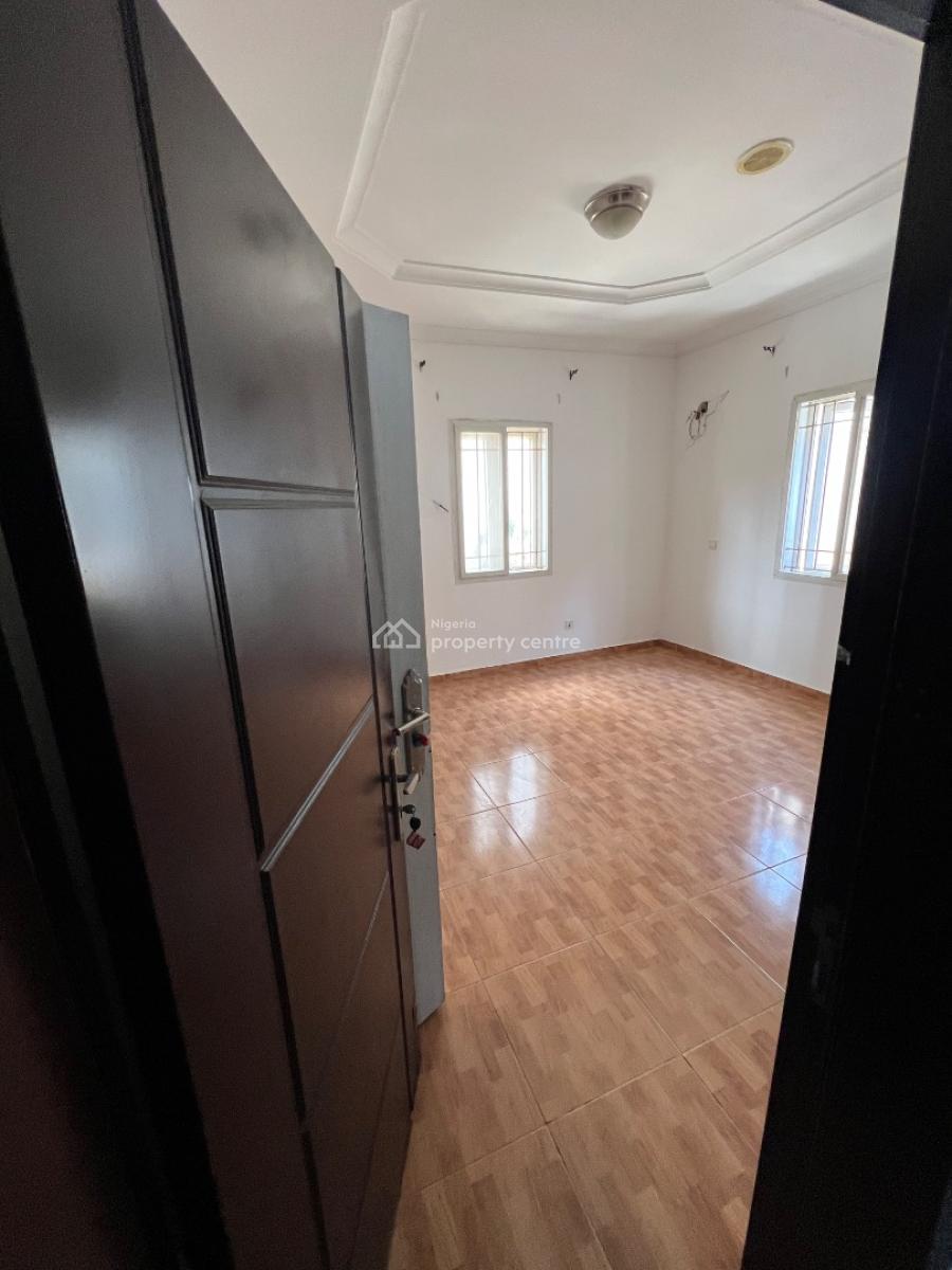 Cozy Miniflat with Ac and Balcony, in a Secure and Flood-free Estate, Emac Yoroki Street, Agungi, Lekki, Lagos, Mini Flat (room and Parlour) for Rent