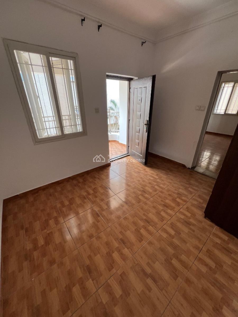 Cozy Miniflat with Ac and Balcony, in a Secure and Flood-free Estate, Emac Yoroki Street, Agungi, Lekki, Lagos, Mini Flat (room and Parlour) for Rent