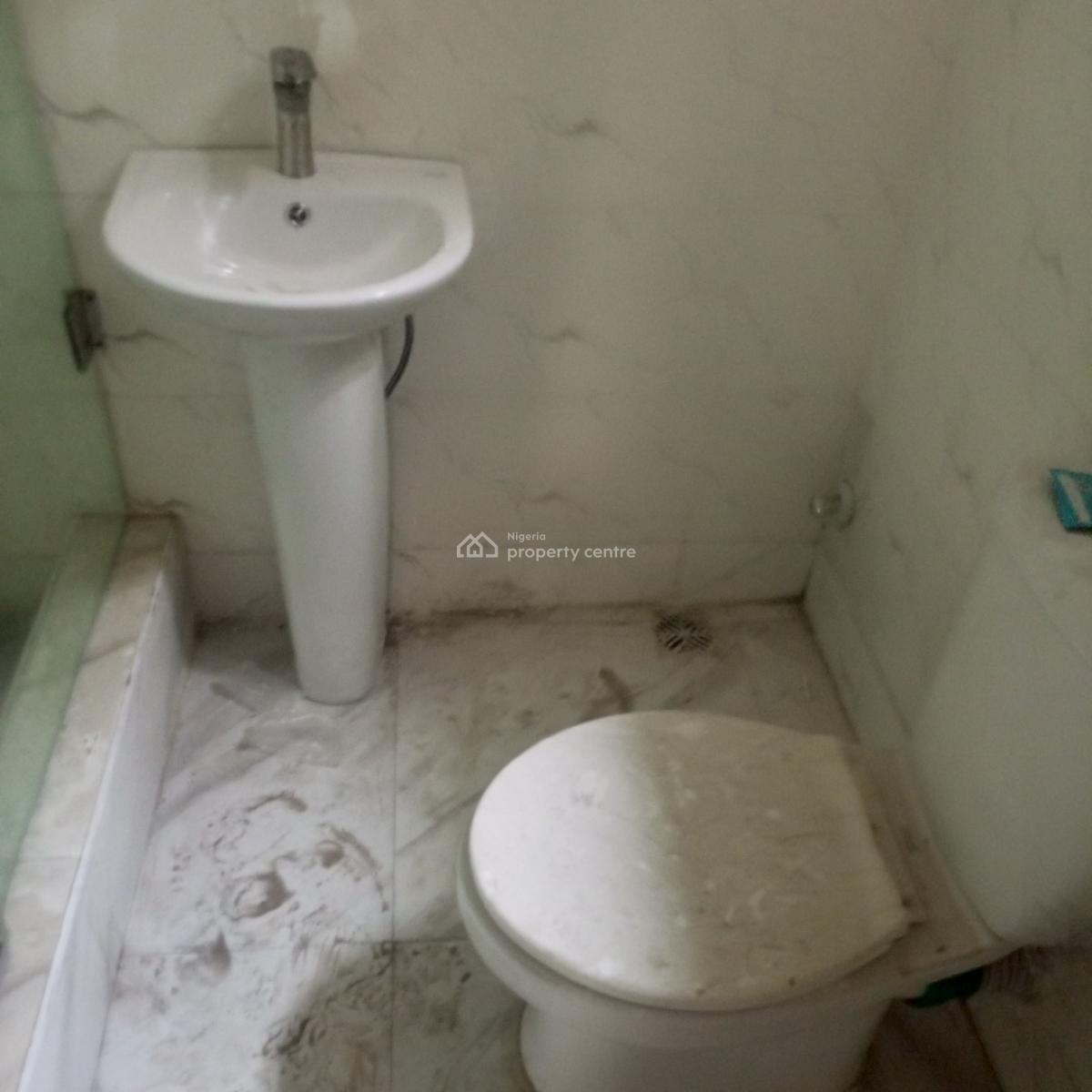 Standard 4bedroom Terrace Duplex in a Call to Access Estate, Orchid Road Lekki, Lekki, Lagos, Terraced Duplex for Sale