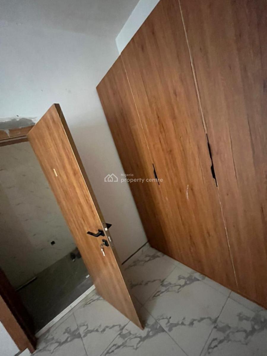 Brand New Luxury 2bedroom Flat, Hopeville Estate, Sky Mall Lane, Ajah, Lagos, Flat / Apartment for Rent