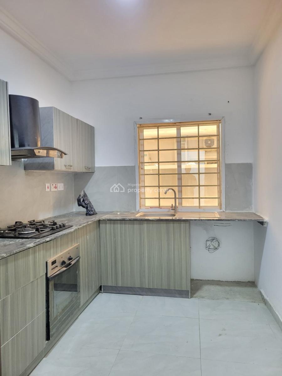 Sharp and Clean 2 Bedroom Apartment, Orchid Road, Lekki, Lagos, Flat / Apartment for Rent