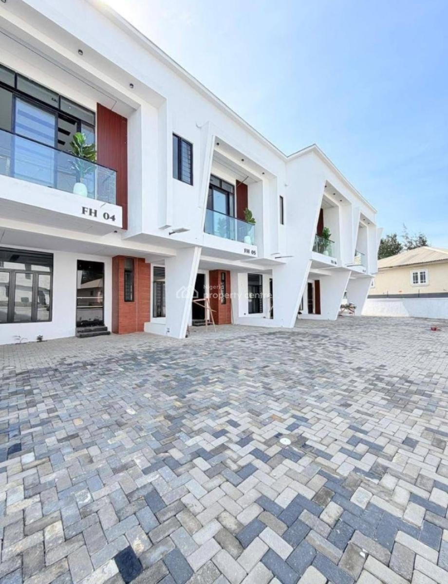 Elegant 4 Bedrooms Terrace, Ikota, Lekki, Lagos, Terraced Duplex for Sale