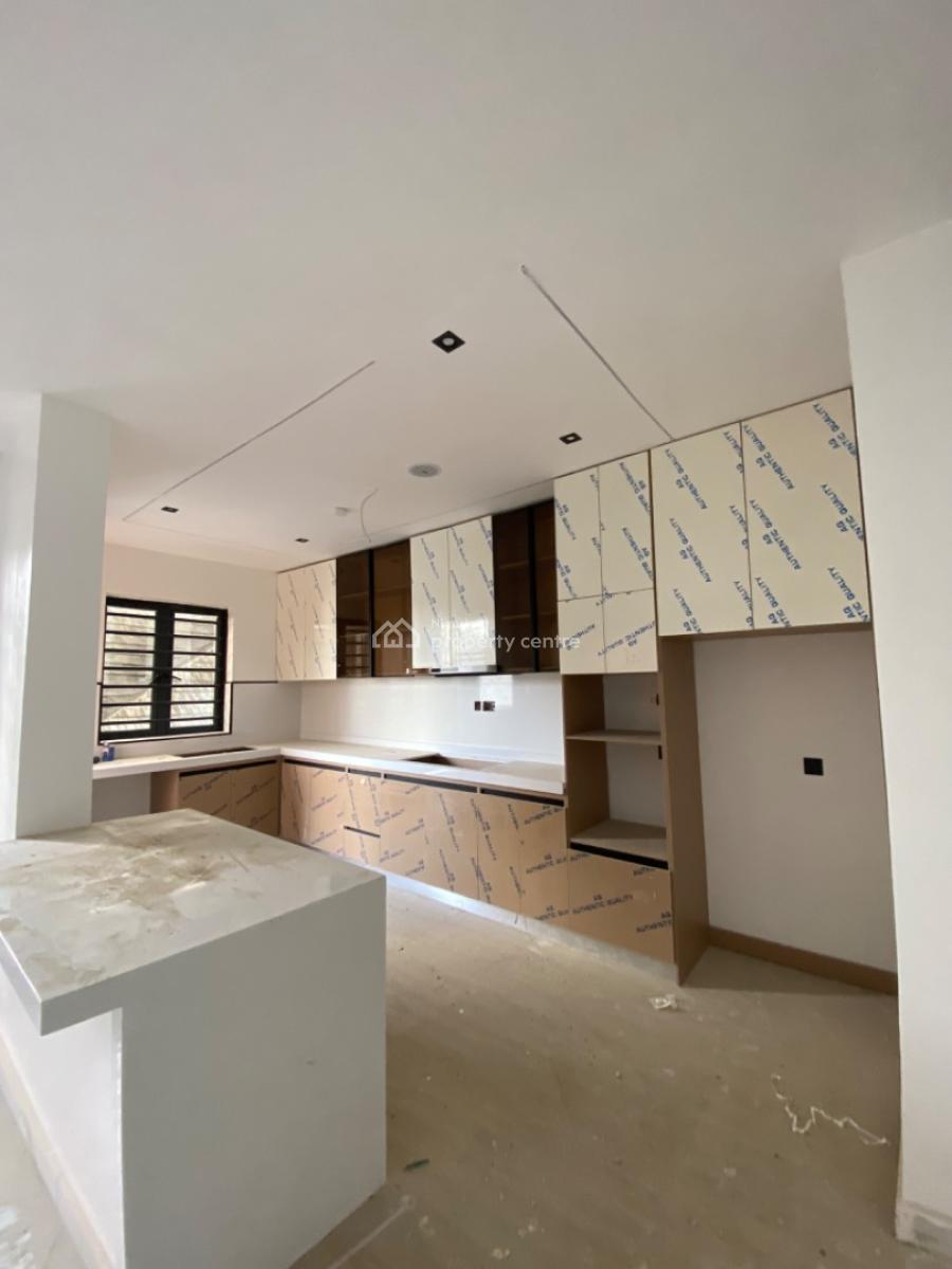 2 Bedroom Apartment, Ikate, Ikate, Lekki, Lagos, Block of Flats for Sale