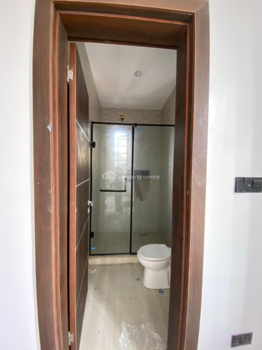 2 Bedroom Apartment, Ikate, Ikate, Lekki, Lagos, Block of Flats for Sale