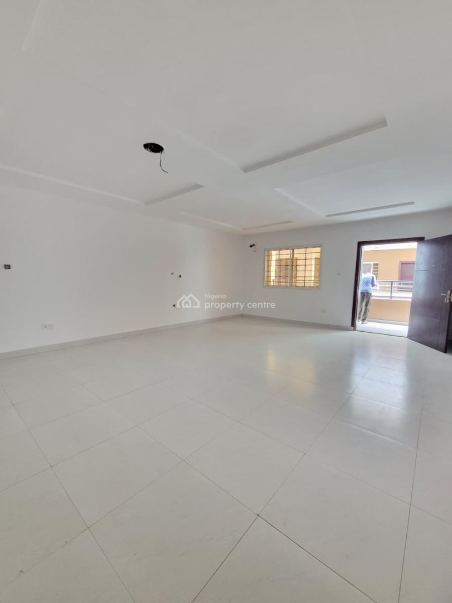 Luxurious and Spacious 2bedroom Apartment, Orchid Road, Lekki, Lagos, Flat / Apartment for Sale