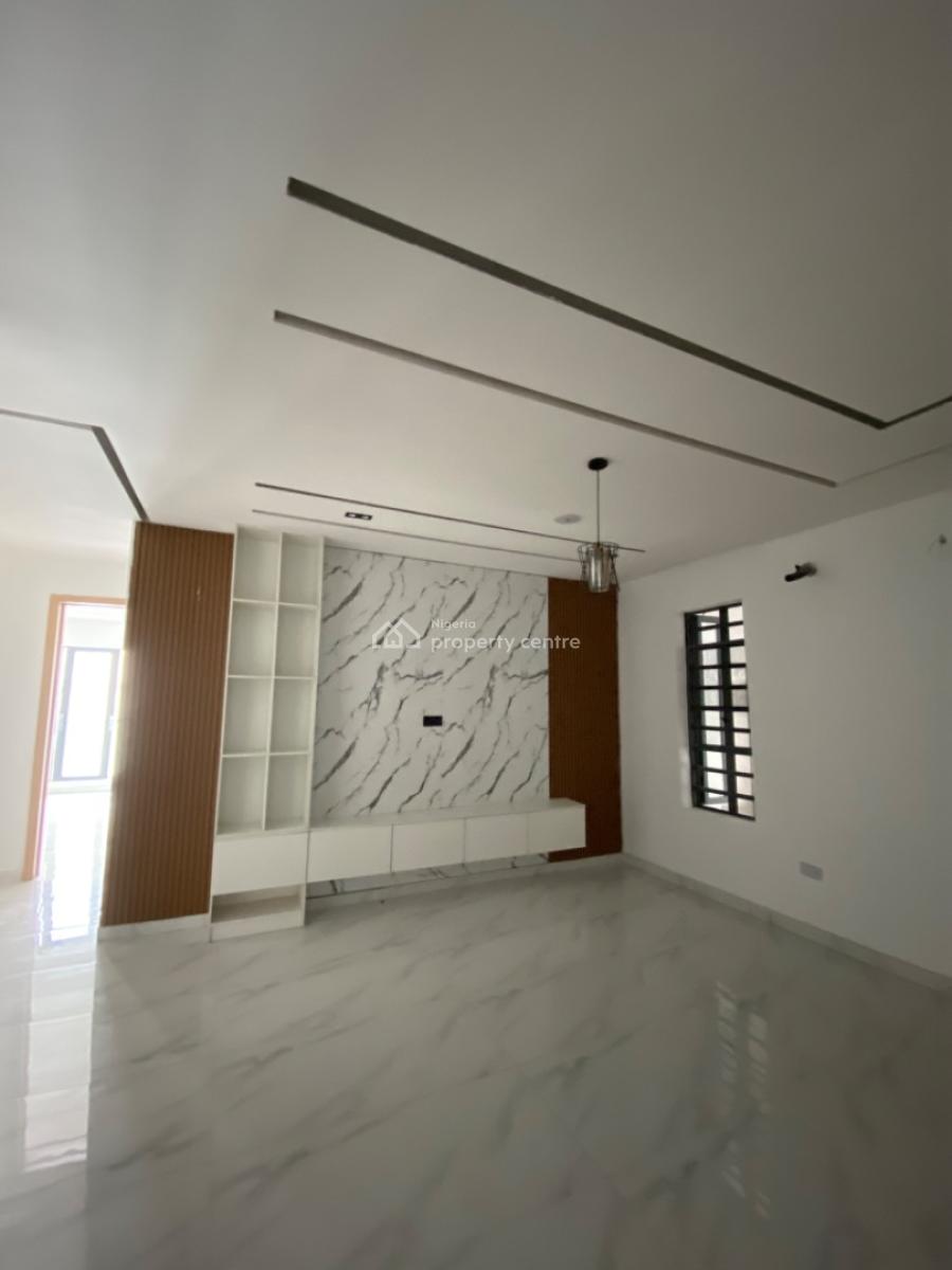 2 Bedroom Apartment, Ikate, Ikate, Lekki, Lagos, Block of Flats for Sale