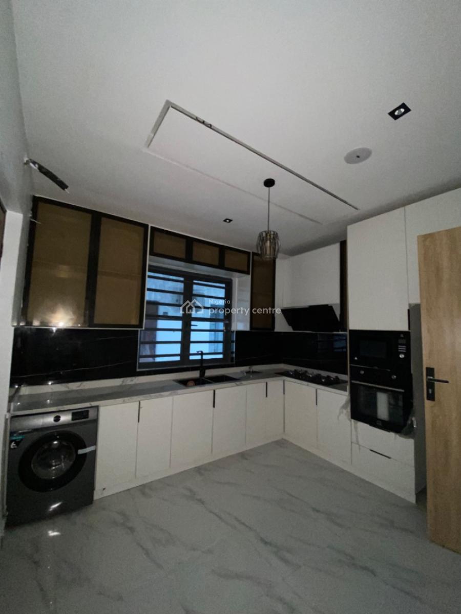 2 Bedroom Apartment, Ikate, Ikate, Lekki, Lagos, Block of Flats for Sale