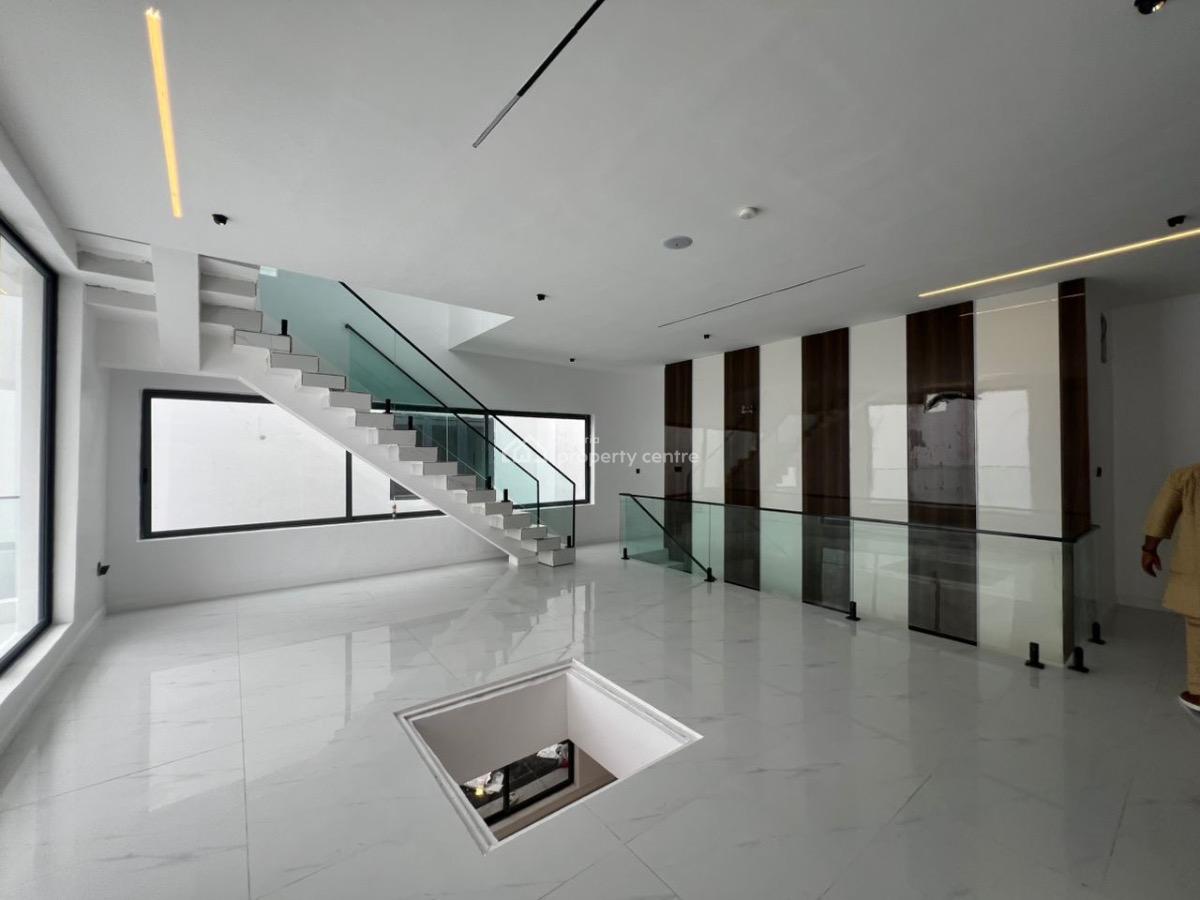 Magnificent 5 Bedroom House with Top-level Finishes., Lekki, Lagos, House for Sale