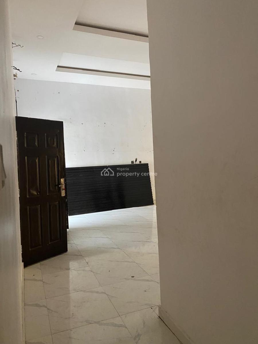 Neat 2 Bedroom Flat at Therra Annex Sangotedo Ajah Lekki, Therra Annex, Ajah, Lagos, Flat / Apartment for Rent